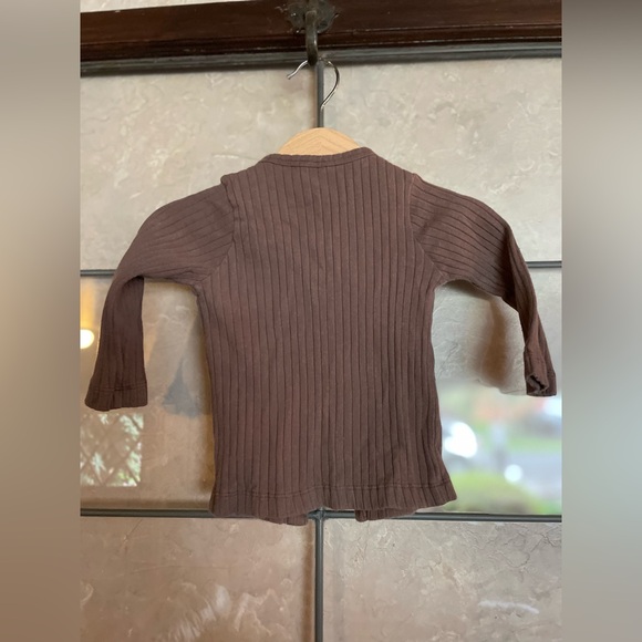 Kate Quinn Organic Ribbed Cardigan - Picture 2 of 2